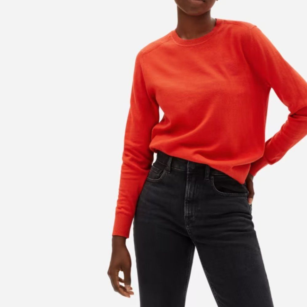 Everlane The Organic Cotton Crewneck Sweater in Size XS